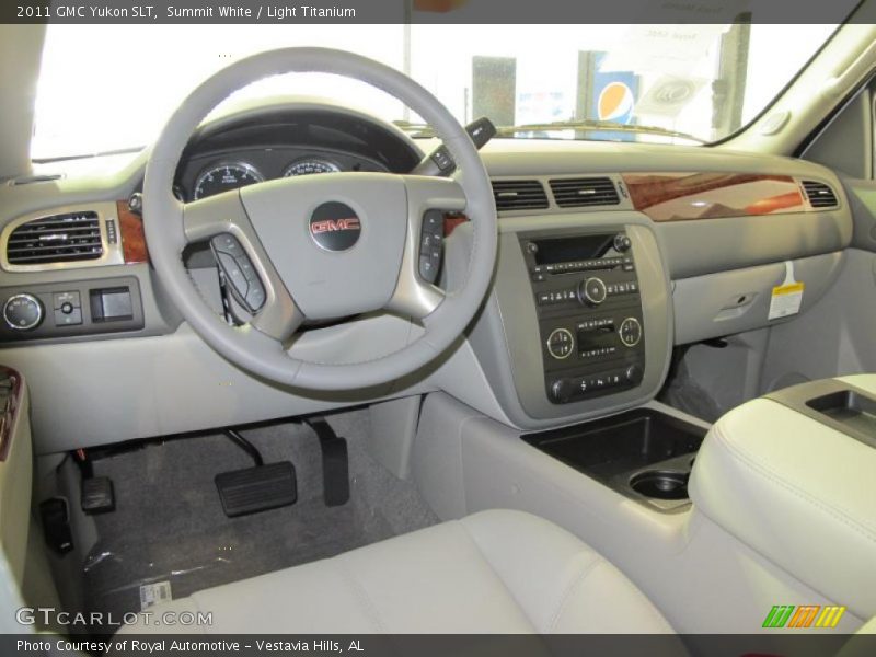 Light Titanium Interior - 2011 Yukon SLT 