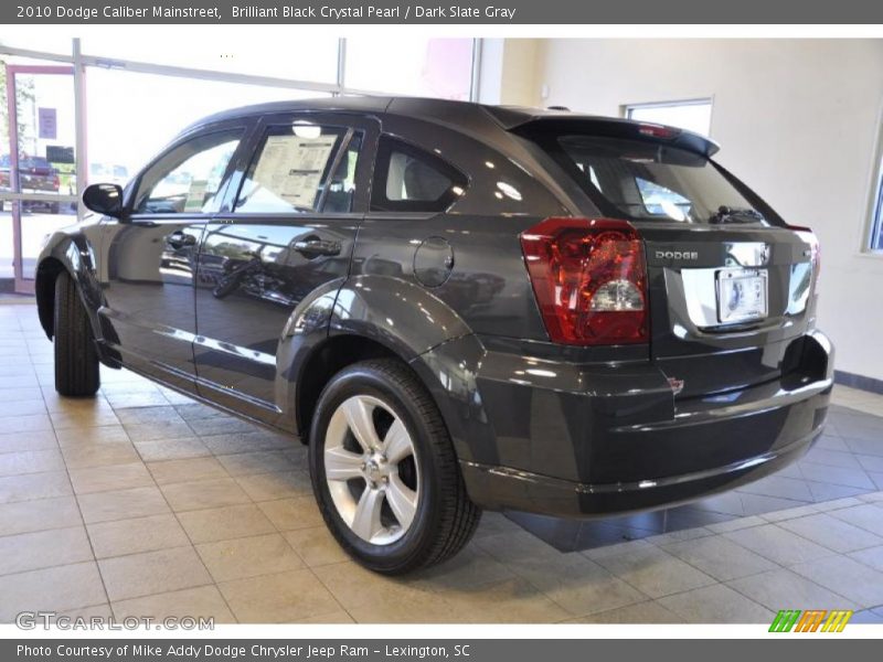 Brilliant Black Crystal Pearl / Dark Slate Gray 2010 Dodge Caliber Mainstreet