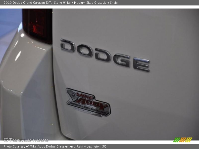 Stone White / Medium Slate Gray/Light Shale 2010 Dodge Grand Caravan SXT