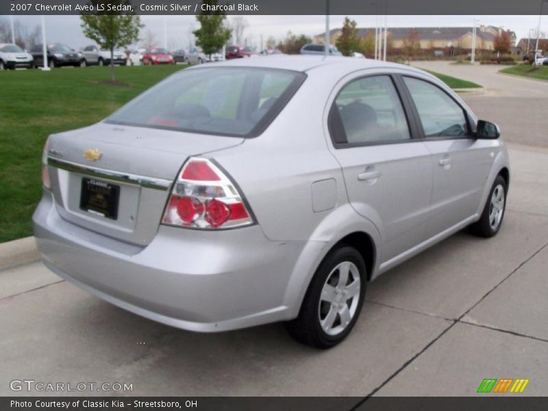 Cosmic Silver / Charcoal Black 2007 Chevrolet Aveo LS Sedan