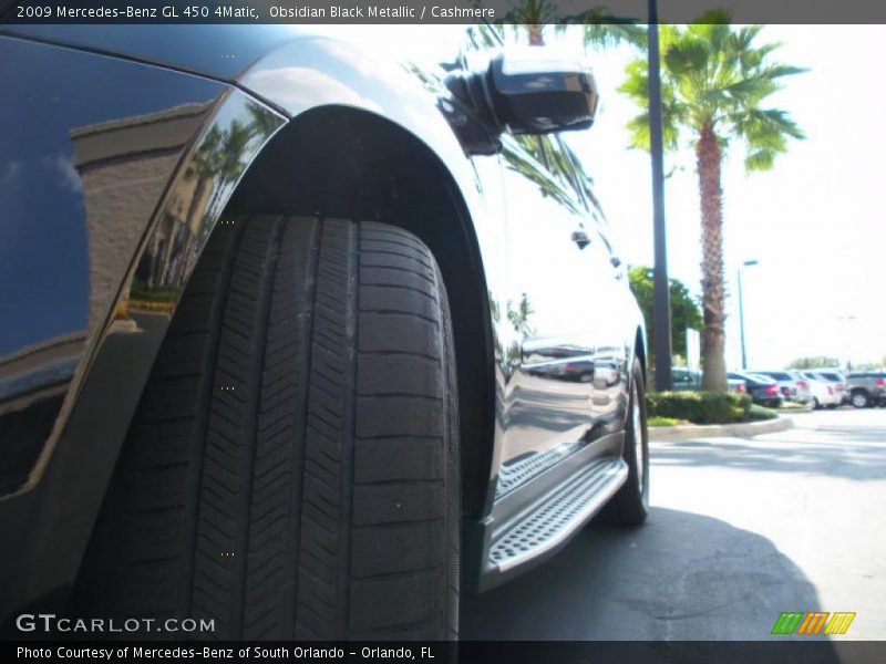 Obsidian Black Metallic / Cashmere 2009 Mercedes-Benz GL 450 4Matic