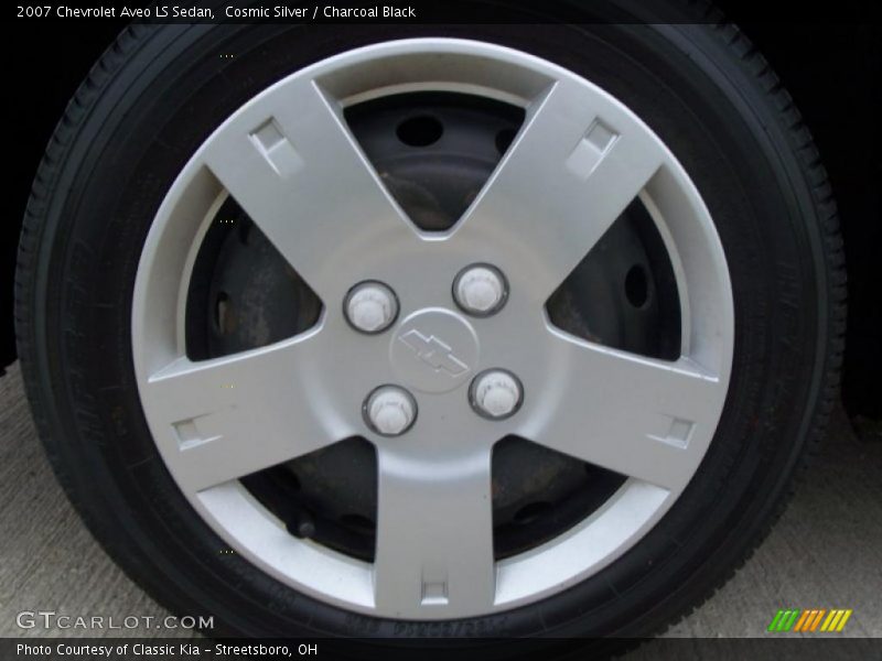 Cosmic Silver / Charcoal Black 2007 Chevrolet Aveo LS Sedan