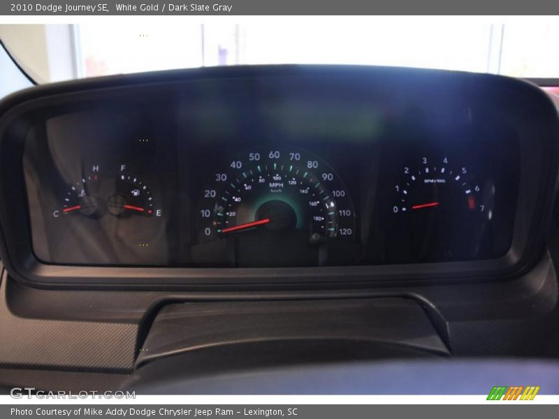 White Gold / Dark Slate Gray 2010 Dodge Journey SE