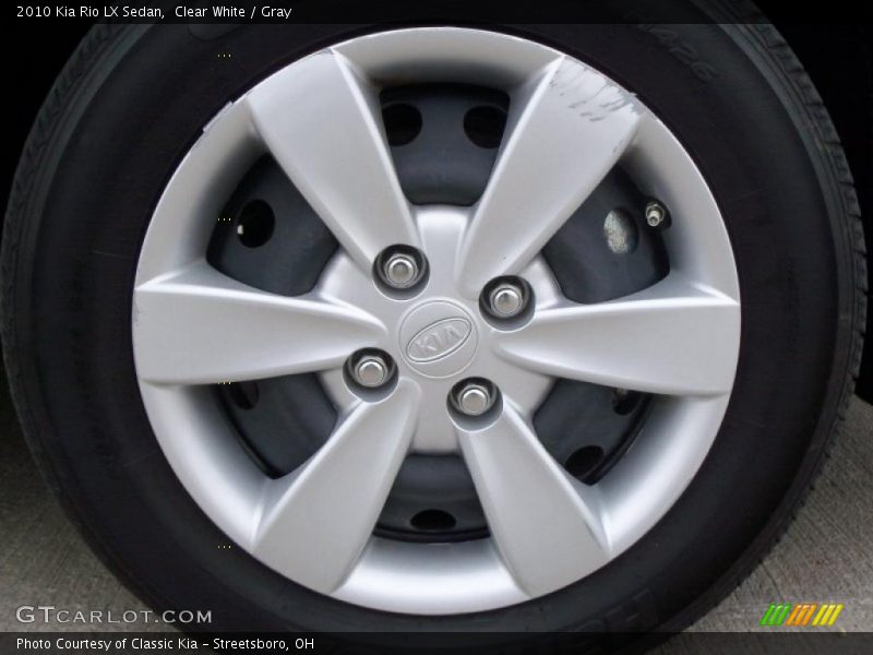  2010 Rio LX Sedan Wheel
