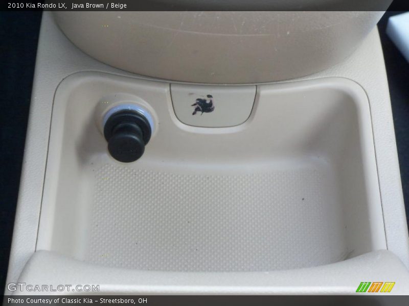 Java Brown / Beige 2010 Kia Rondo LX