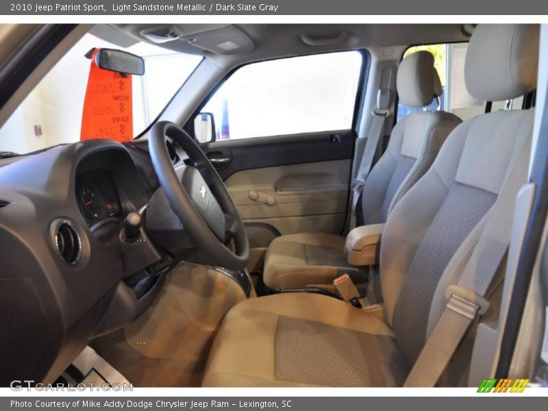 Light Sandstone Metallic / Dark Slate Gray 2010 Jeep Patriot Sport