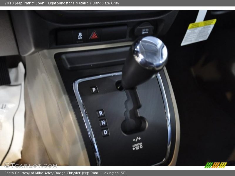 Light Sandstone Metallic / Dark Slate Gray 2010 Jeep Patriot Sport