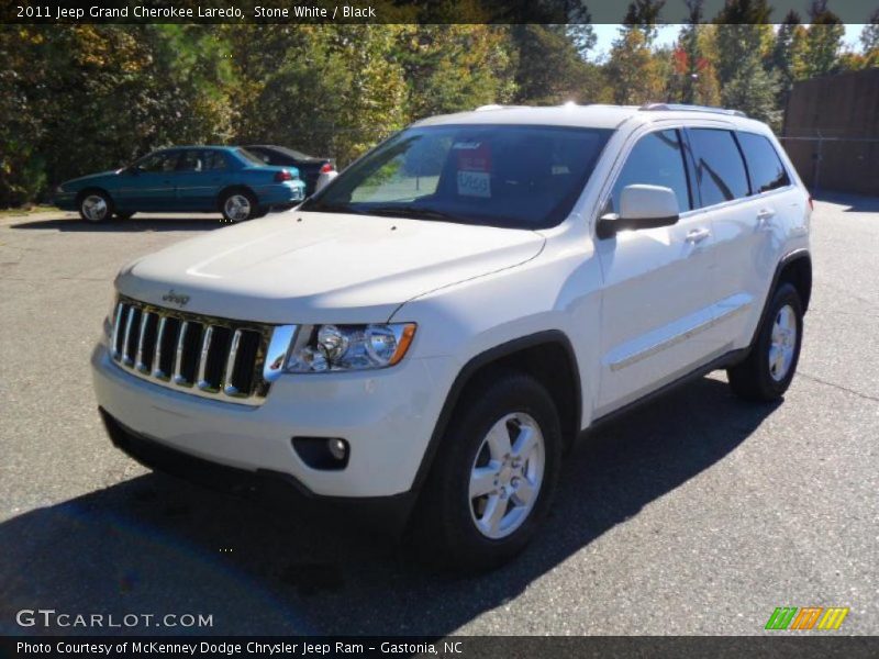 Stone White / Black 2011 Jeep Grand Cherokee Laredo