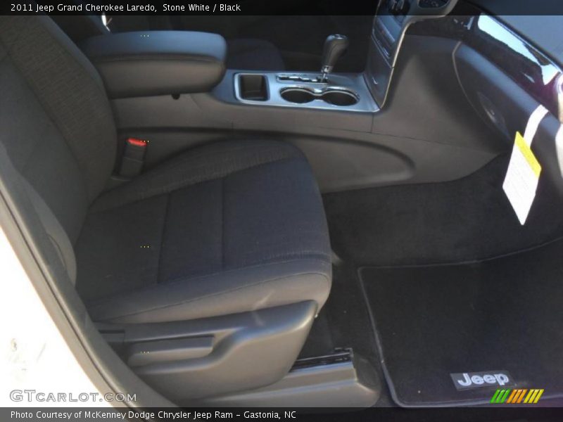 Stone White / Black 2011 Jeep Grand Cherokee Laredo