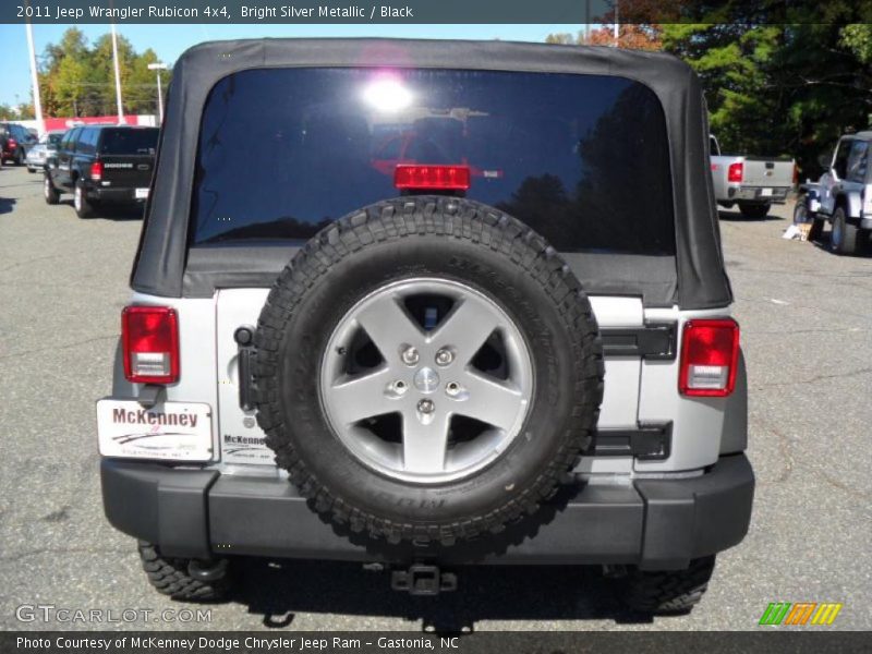 Bright Silver Metallic / Black 2011 Jeep Wrangler Rubicon 4x4