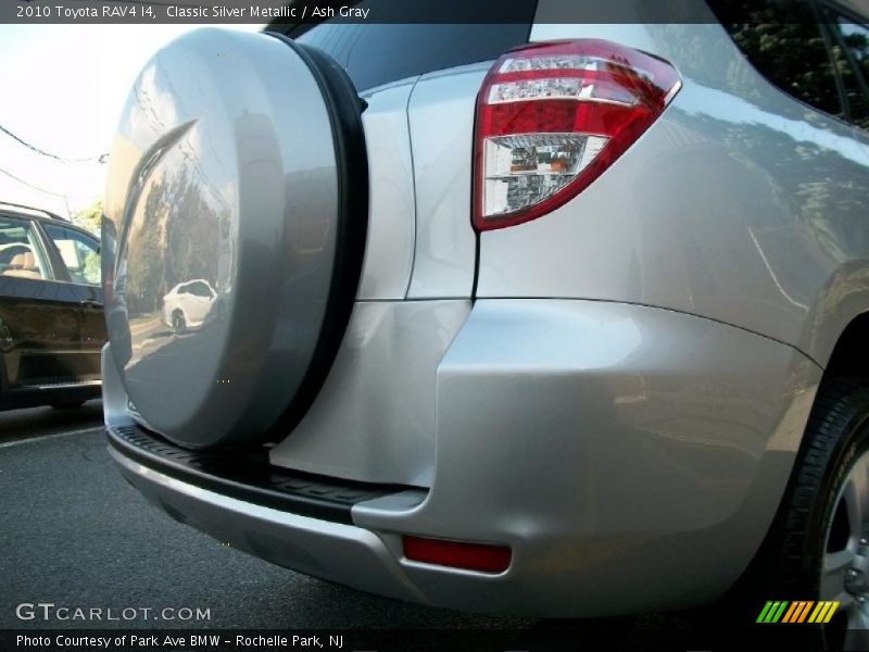 Classic Silver Metallic / Ash Gray 2010 Toyota RAV4 I4
