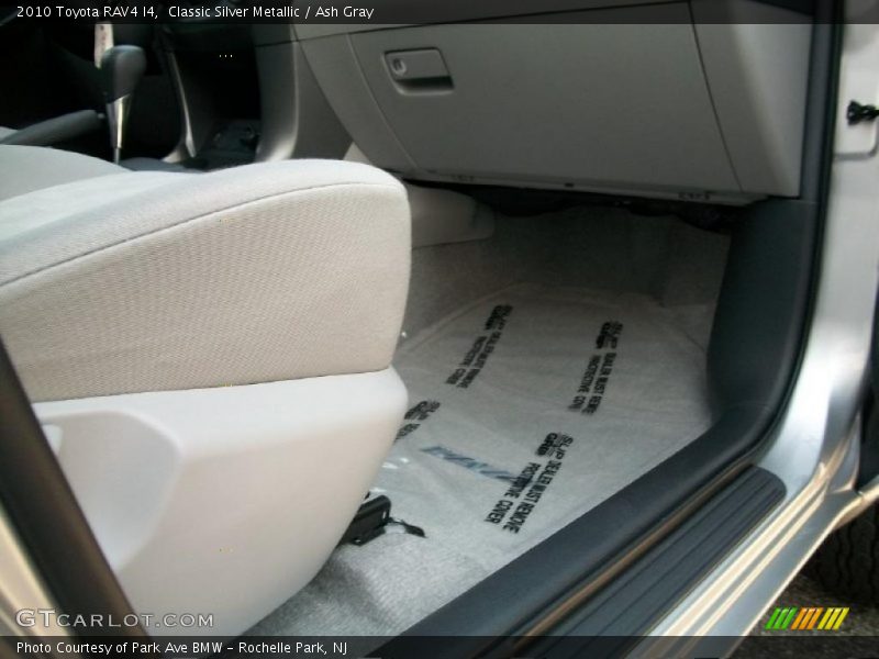 Classic Silver Metallic / Ash Gray 2010 Toyota RAV4 I4