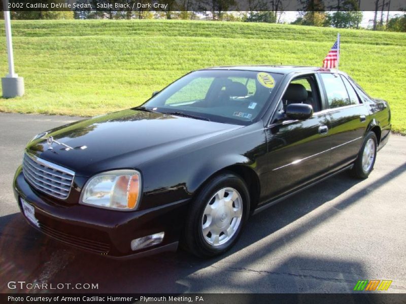 Sable Black / Dark Gray 2002 Cadillac DeVille Sedan
