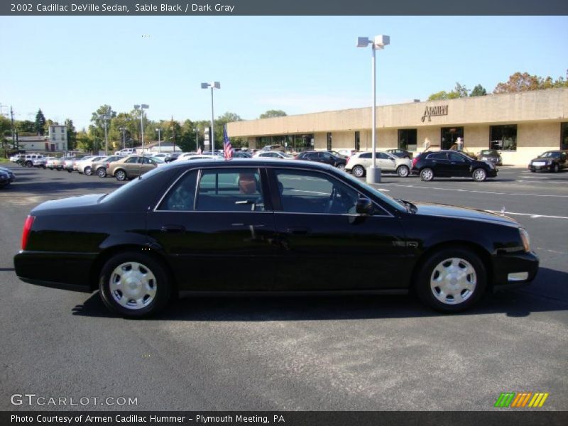 Sable Black / Dark Gray 2002 Cadillac DeVille Sedan