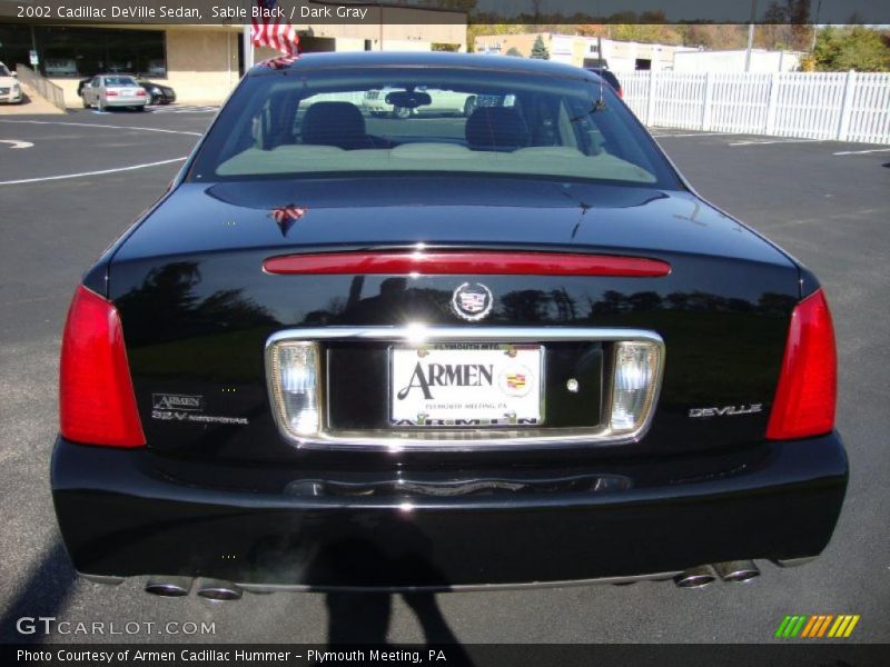 Sable Black / Dark Gray 2002 Cadillac DeVille Sedan