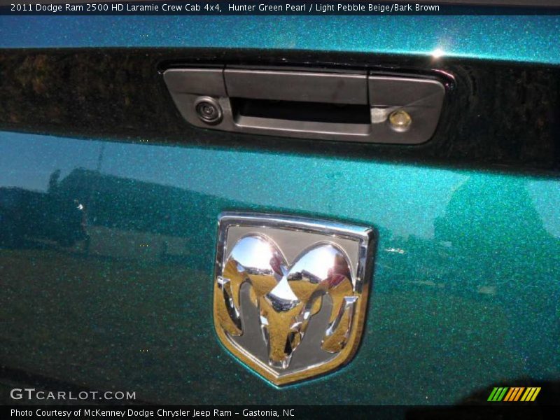 Hunter Green Pearl / Light Pebble Beige/Bark Brown 2011 Dodge Ram 2500 HD Laramie Crew Cab 4x4