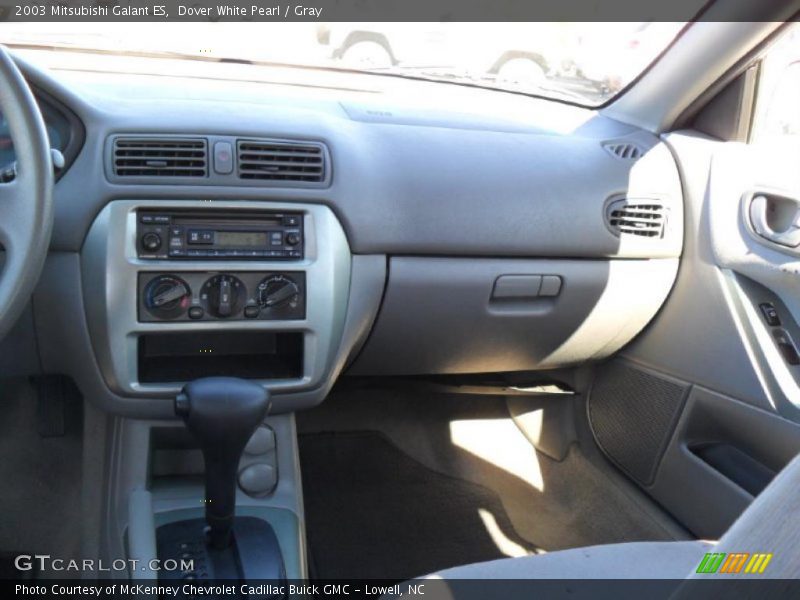 Dover White Pearl / Gray 2003 Mitsubishi Galant ES