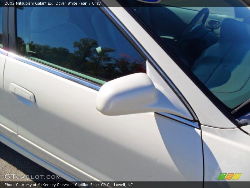 Dover White Pearl / Gray 2003 Mitsubishi Galant ES