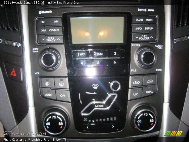 Controls of 2011 Sonata SE 2.0T