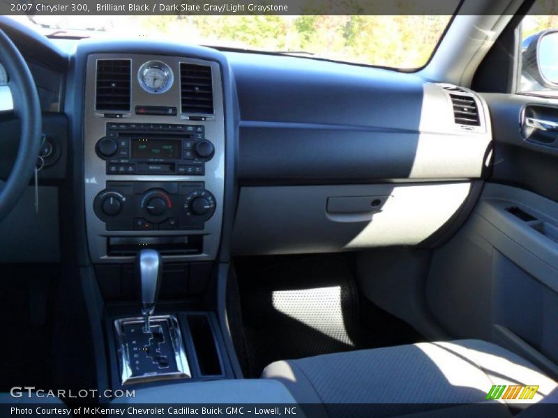 Brilliant Black / Dark Slate Gray/Light Graystone 2007 Chrysler 300