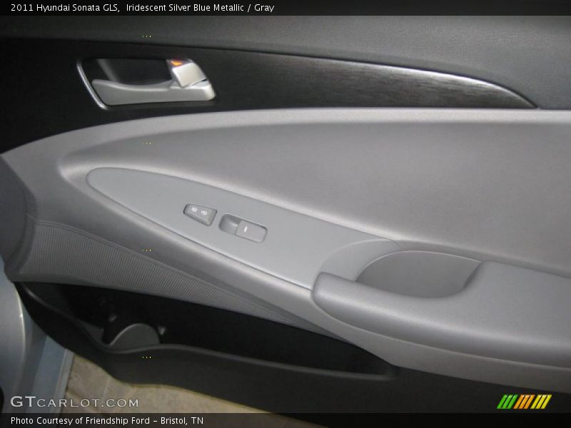 Iridescent Silver Blue Metallic / Gray 2011 Hyundai Sonata GLS