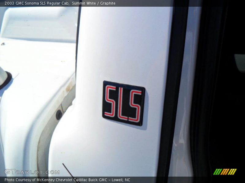  2003 Sonoma SLS Regular Cab Logo