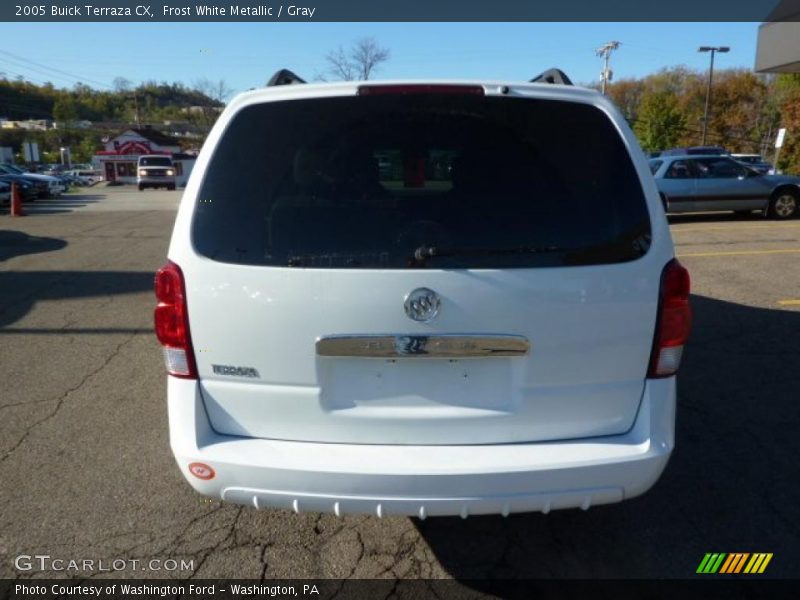 Frost White Metallic / Gray 2005 Buick Terraza CX