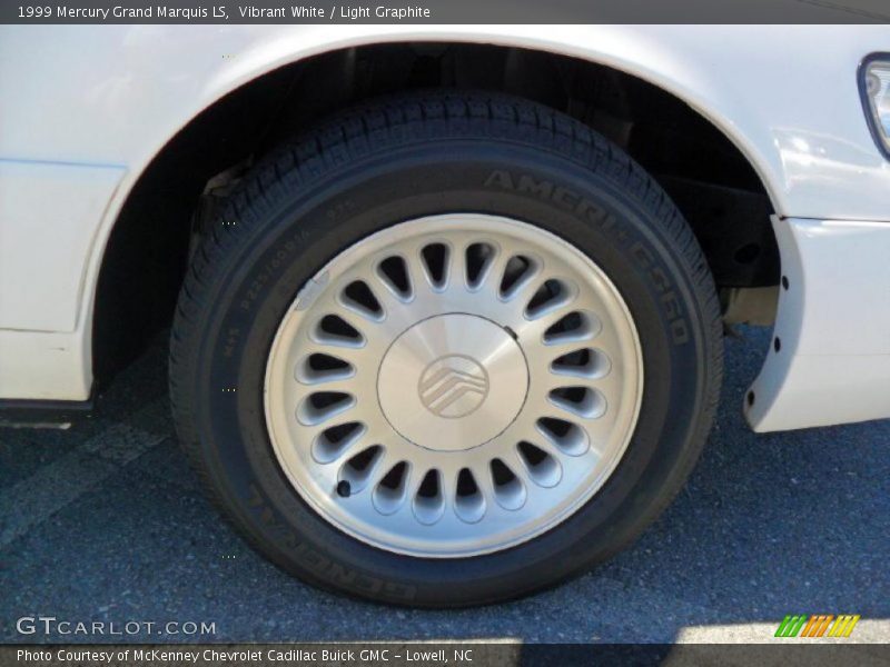  1999 Grand Marquis LS Wheel