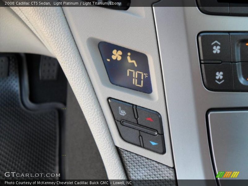 Light Platinum / Light Titanium/Ebony 2008 Cadillac CTS Sedan