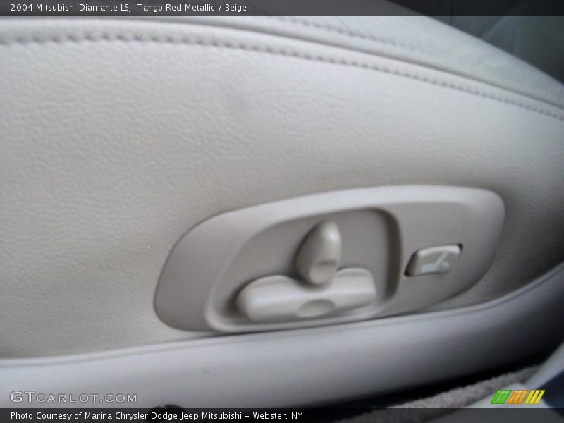 Tango Red Metallic / Beige 2004 Mitsubishi Diamante LS