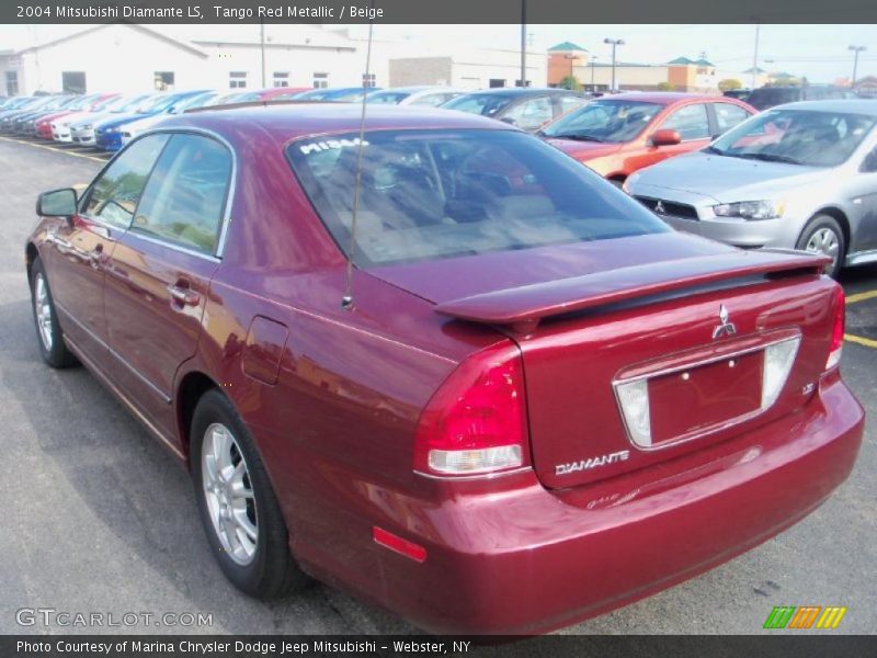Tango Red Metallic / Beige 2004 Mitsubishi Diamante LS