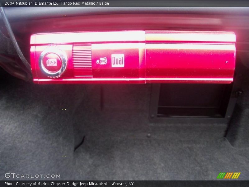 Tango Red Metallic / Beige 2004 Mitsubishi Diamante LS