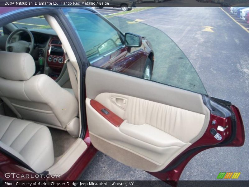 Door Panel of 2004 Diamante LS