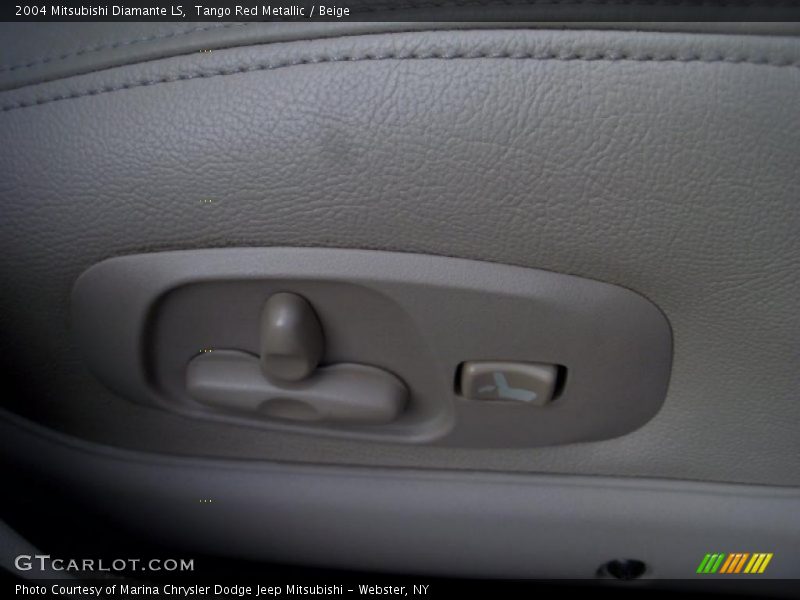 Tango Red Metallic / Beige 2004 Mitsubishi Diamante LS