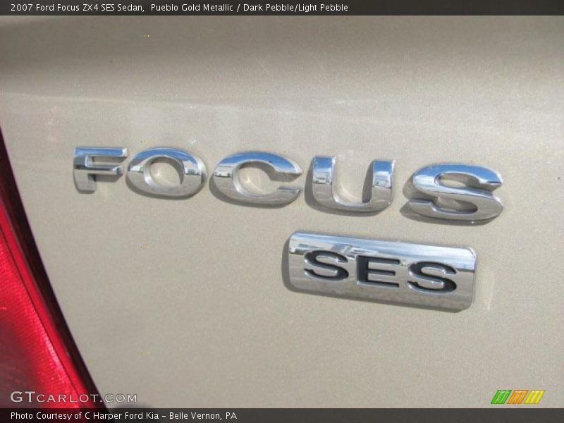  2007 Focus ZX4 SES Sedan Logo