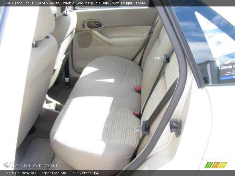  2007 Focus ZX4 SES Sedan Dark Pebble/Light Pebble Interior