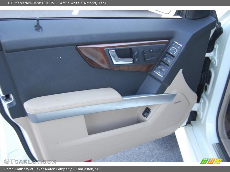 Arctic White / Almond/Black 2010 Mercedes-Benz GLK 350