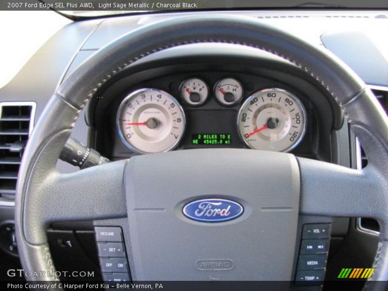 Controls of 2007 Edge SEL Plus AWD