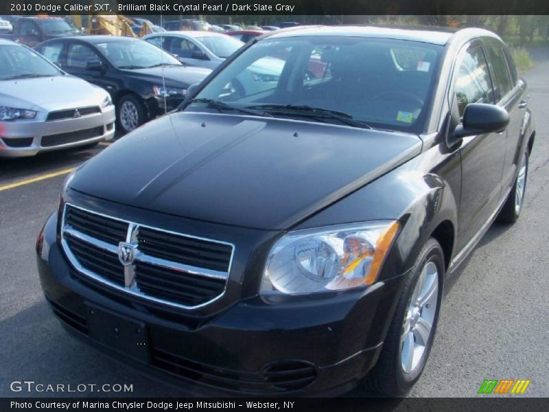 Brilliant Black Crystal Pearl / Dark Slate Gray 2010 Dodge Caliber SXT