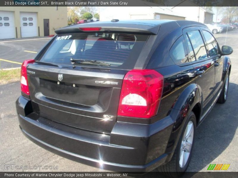 Brilliant Black Crystal Pearl / Dark Slate Gray 2010 Dodge Caliber SXT