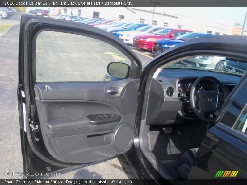 Brilliant Black Crystal Pearl / Dark Slate Gray 2010 Dodge Caliber SXT