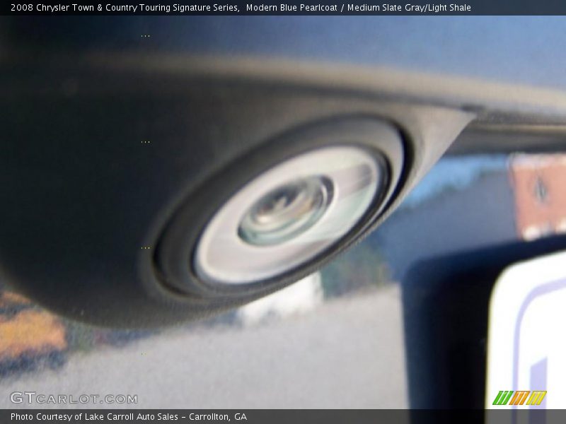 Modern Blue Pearlcoat / Medium Slate Gray/Light Shale 2008 Chrysler Town & Country Touring Signature Series