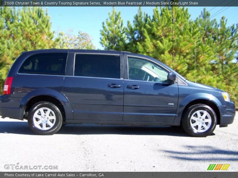Modern Blue Pearlcoat / Medium Slate Gray/Light Shale 2008 Chrysler Town & Country Touring Signature Series