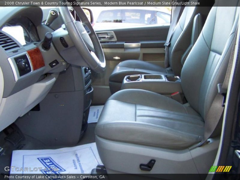 Modern Blue Pearlcoat / Medium Slate Gray/Light Shale 2008 Chrysler Town & Country Touring Signature Series
