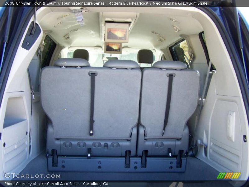  2008 Town & Country Touring Signature Series Trunk