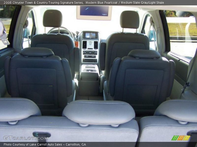 Modern Blue Pearlcoat / Medium Slate Gray/Light Shale 2008 Chrysler Town & Country Touring Signature Series