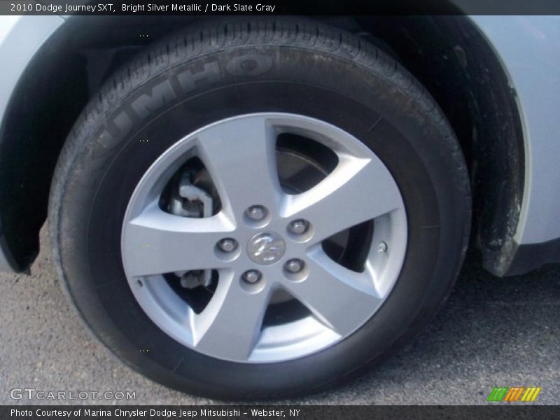 Bright Silver Metallic / Dark Slate Gray 2010 Dodge Journey SXT