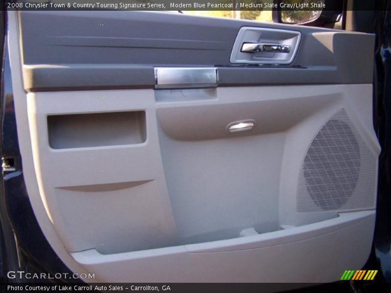 Door Panel of 2008 Town & Country Touring Signature Series