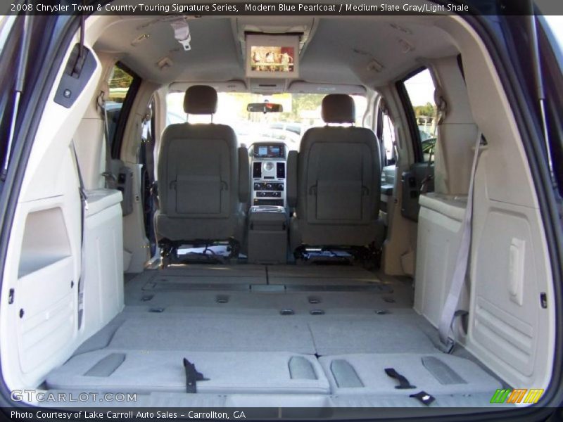  2008 Town & Country Touring Signature Series Trunk