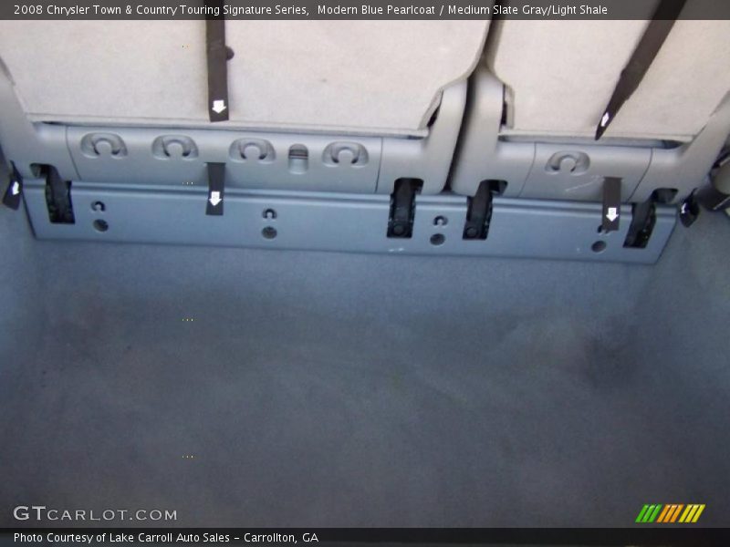 Modern Blue Pearlcoat / Medium Slate Gray/Light Shale 2008 Chrysler Town & Country Touring Signature Series